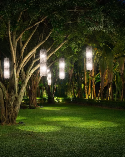 arbol-iluminacion-lampara_1339-7213